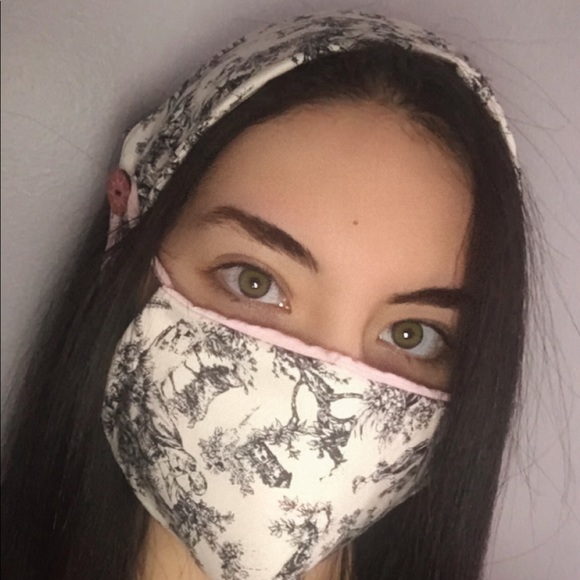 SOLD  face masks with matching headband - Picture 2 of 5
